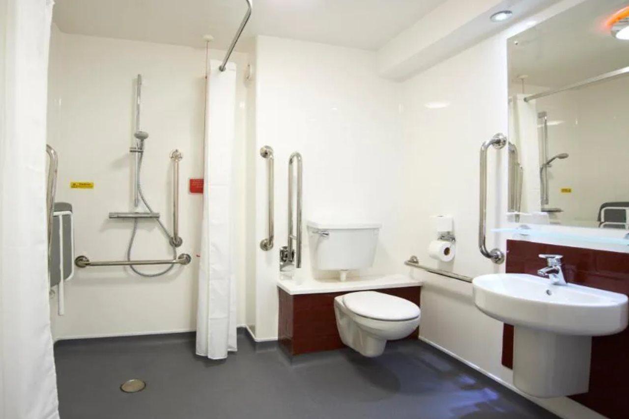 Travelodge Maidenhead Central Dış mekan fotoğraf