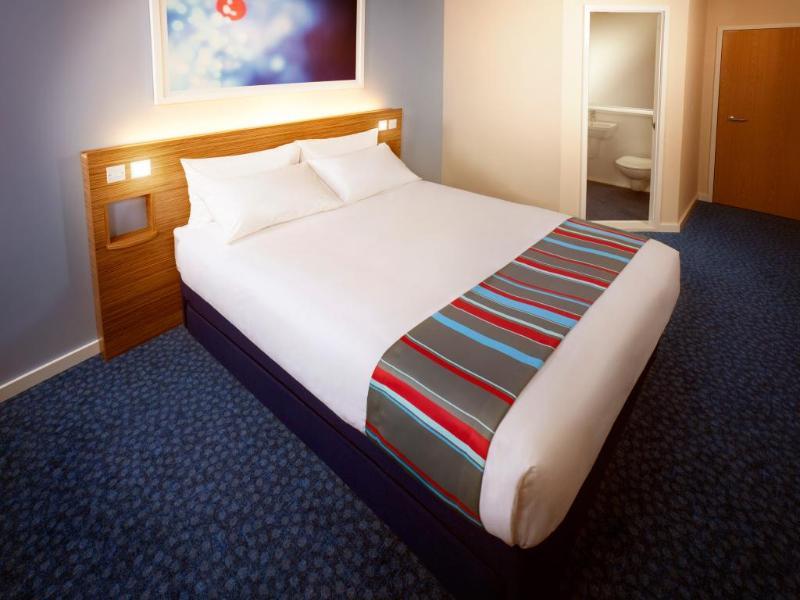 Travelodge Maidenhead Central Dış mekan fotoğraf